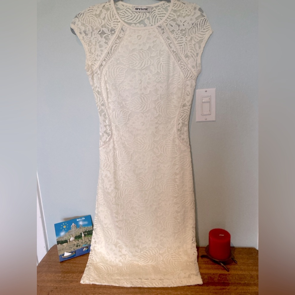 MYSTIC white lace dress with pearl accents